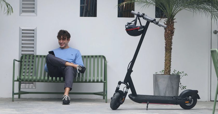 Cruise in style with the INMOTION L9